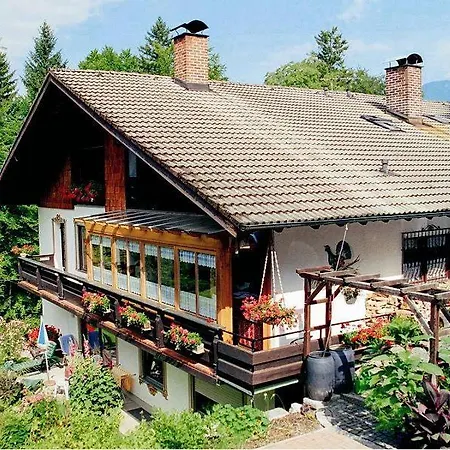 Gaestehaus Faerbinger 아파트 바에릭그멘